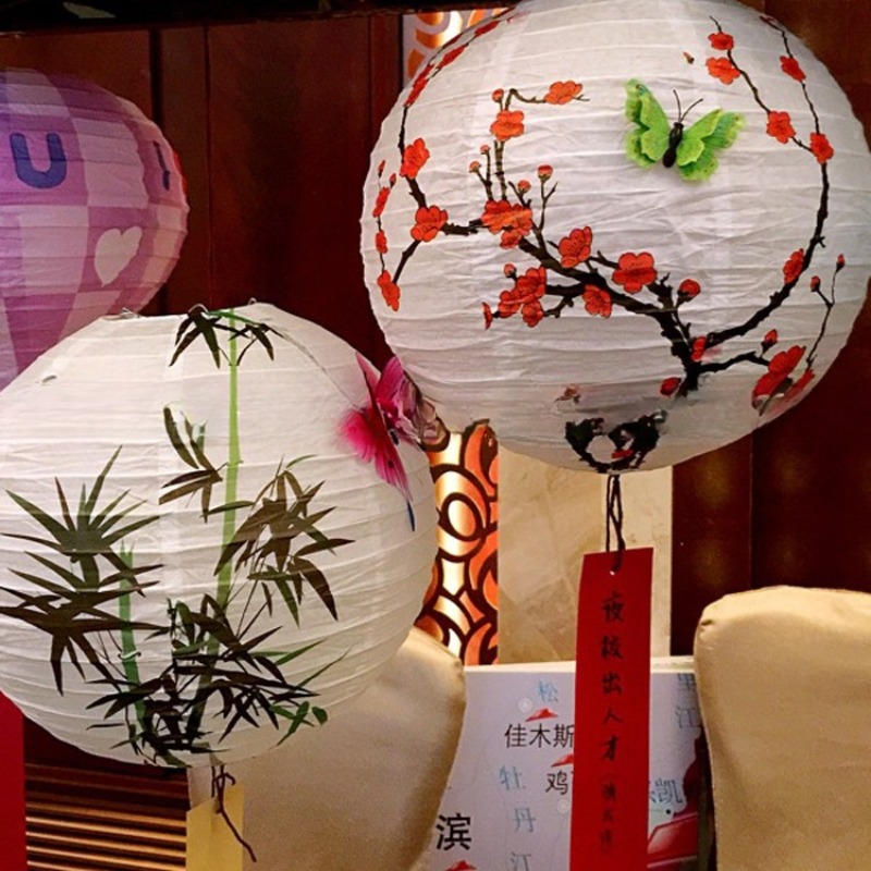 30cmプリント花柄丸型提灯 結婚式 誕生日パーティー飾り付 - Japanese Lantern Paper のレビューと価格
